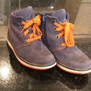 Clarks toddler 8 boots